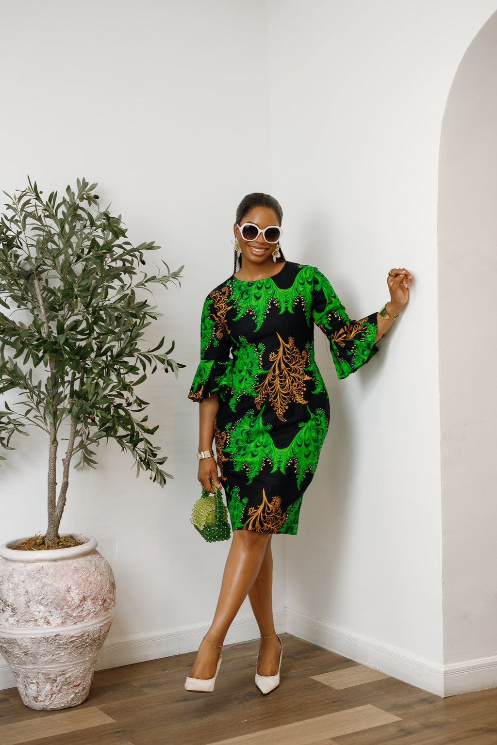 TASSI AFRICAN PRINT BELL SLEEVE MIDI DRESS [GREEN]