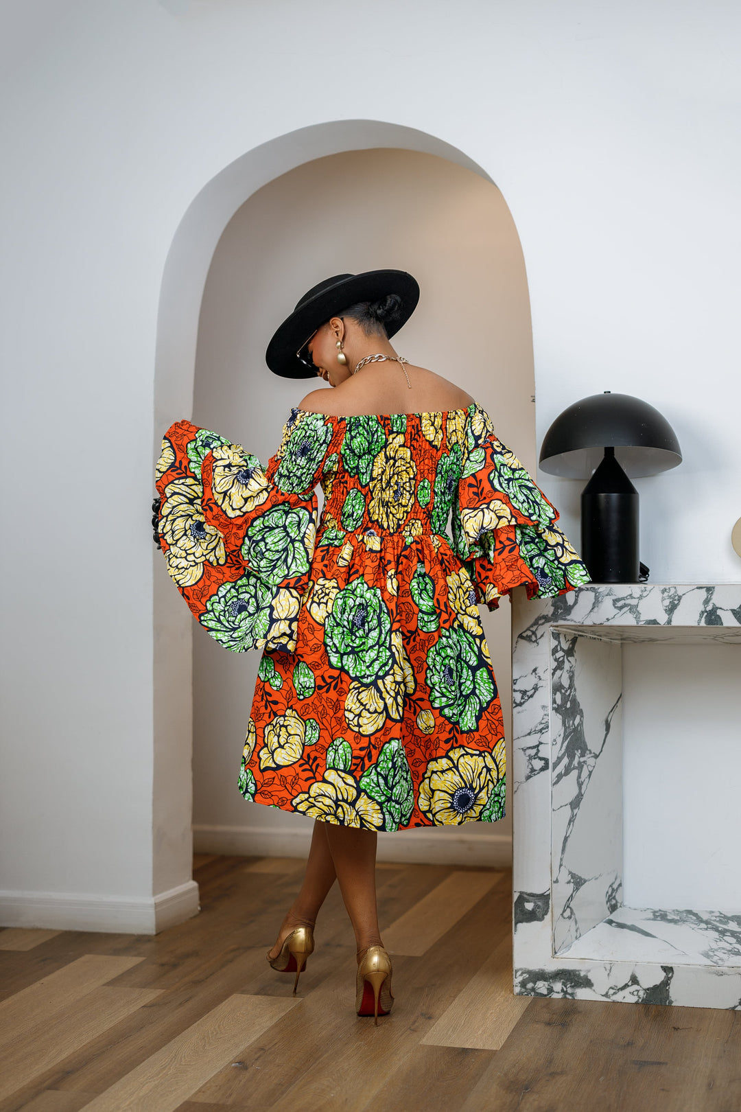 BISI AFRICAN PRINT SMOCKED OFF SHOULDER MIDI DRESS [ORANGE]