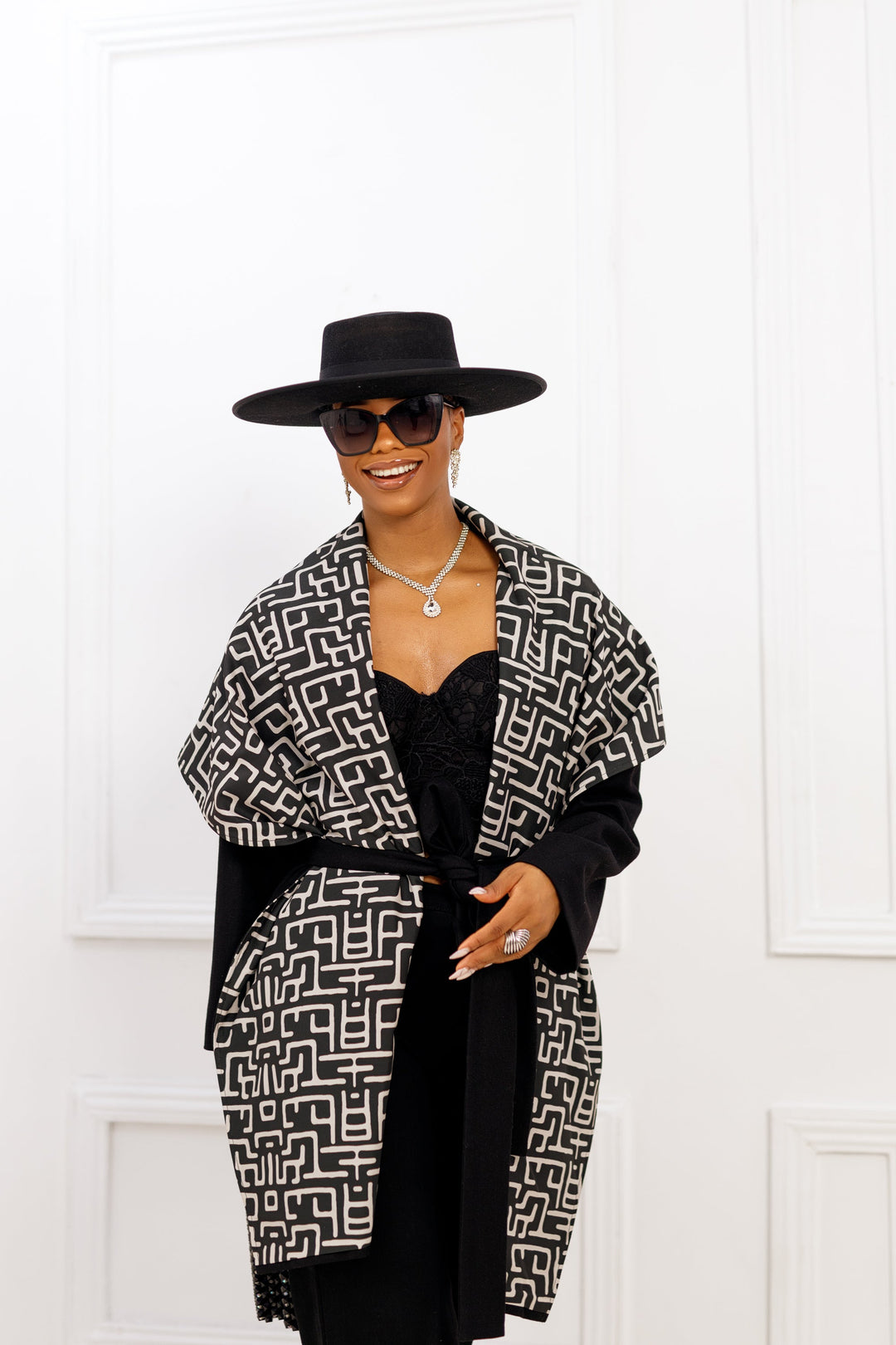 DONNA AFRICAN PRINT WOOL  PONCHO [BLACK]----FINAL SALE