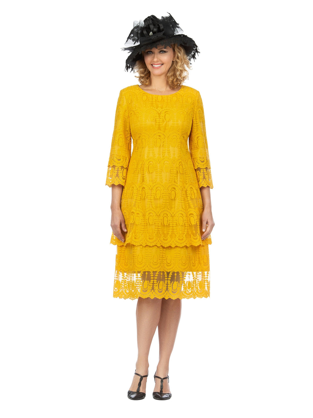 Elegant A-Line Tiered Lace Dress-Plus