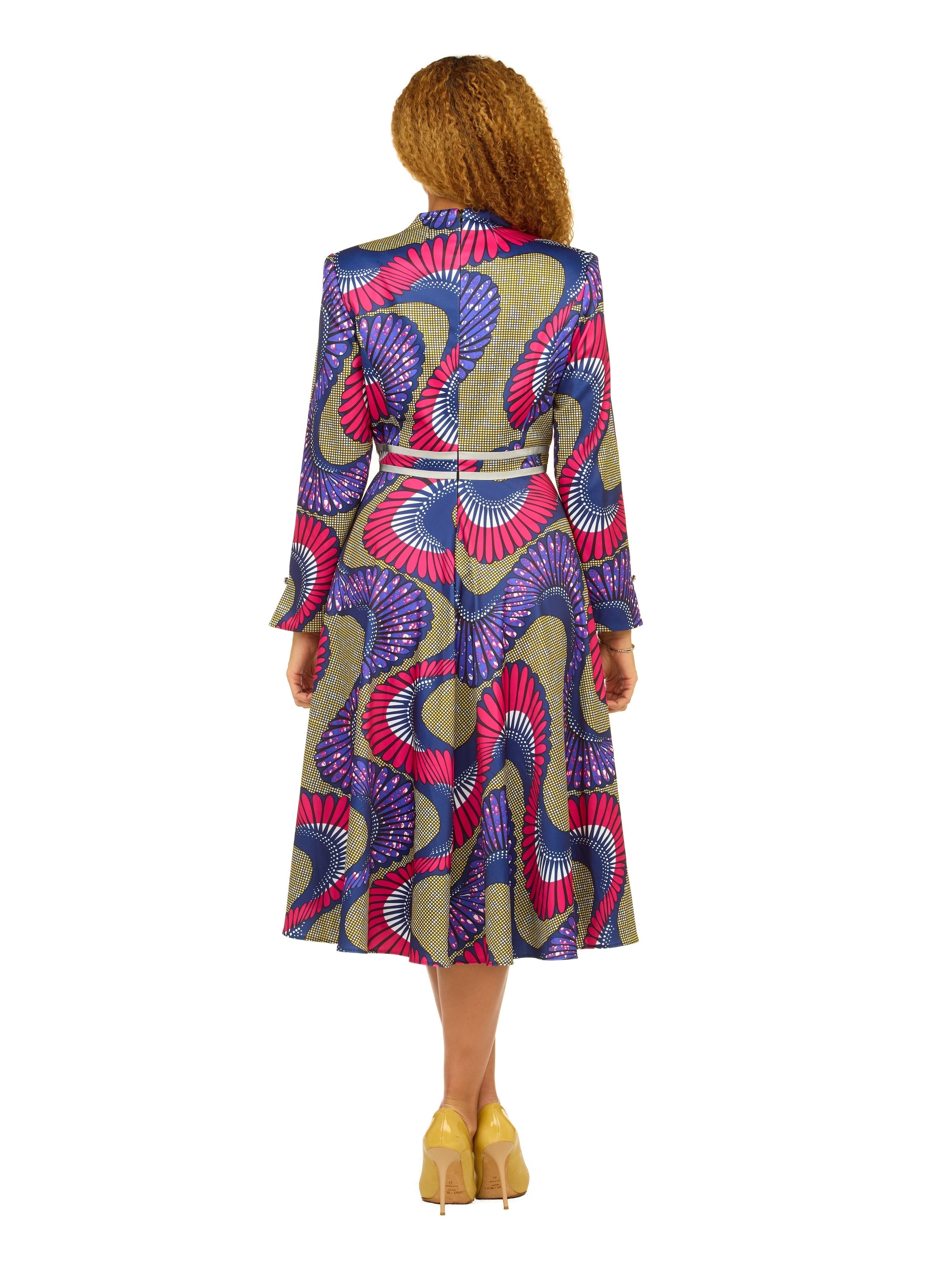 A-line LS Print Dress w/ Waistline Detail&Brooch