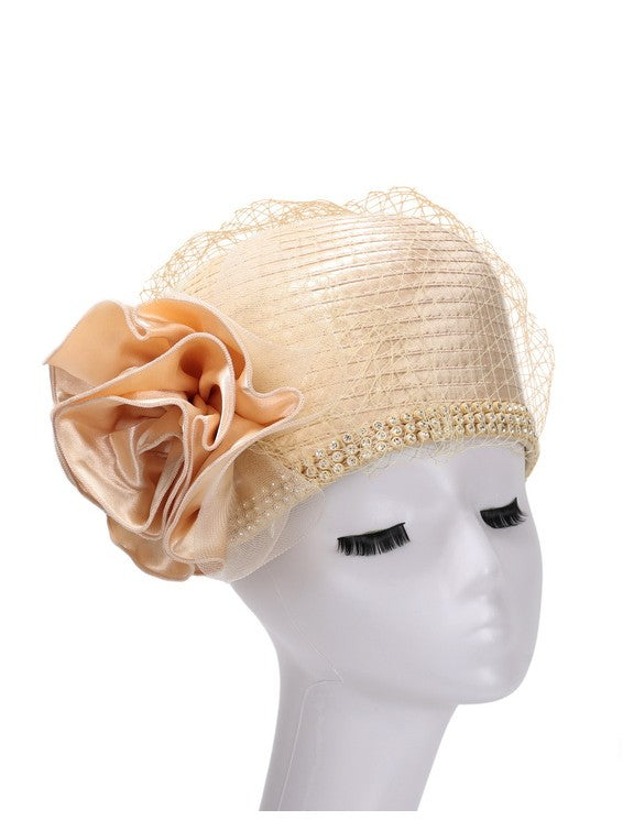 Pillbox Hat w/ Ovsz Flower and Veil
