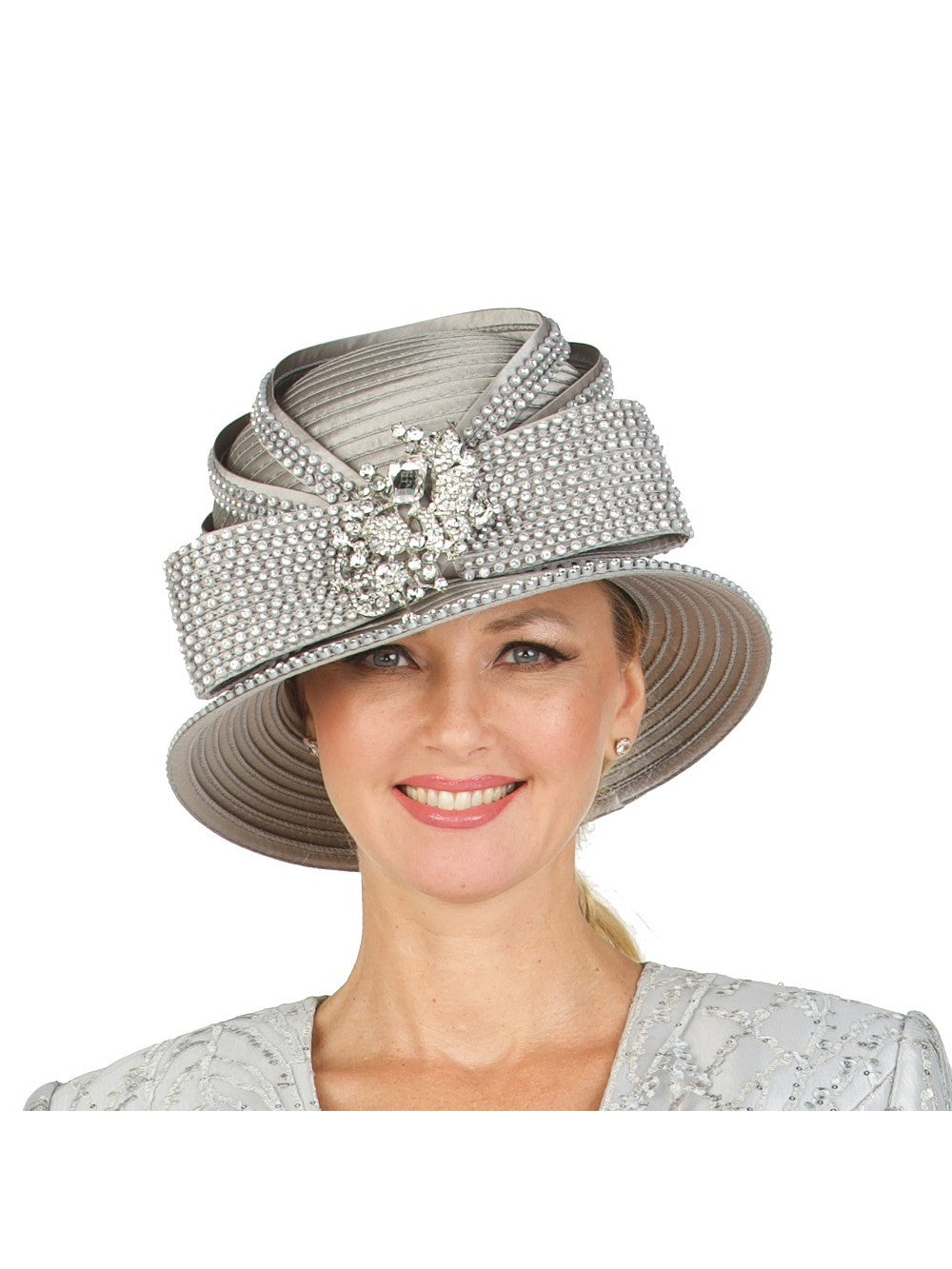 Small Brim Hat w/ Rhinestone Decor