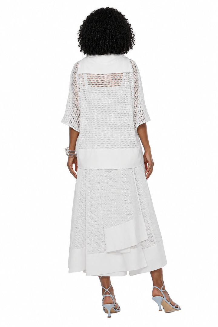 Love The Queen, Style 17606
