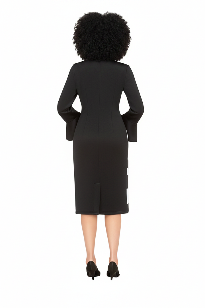 Bell Sleeve Dress Back - Black Woman Model