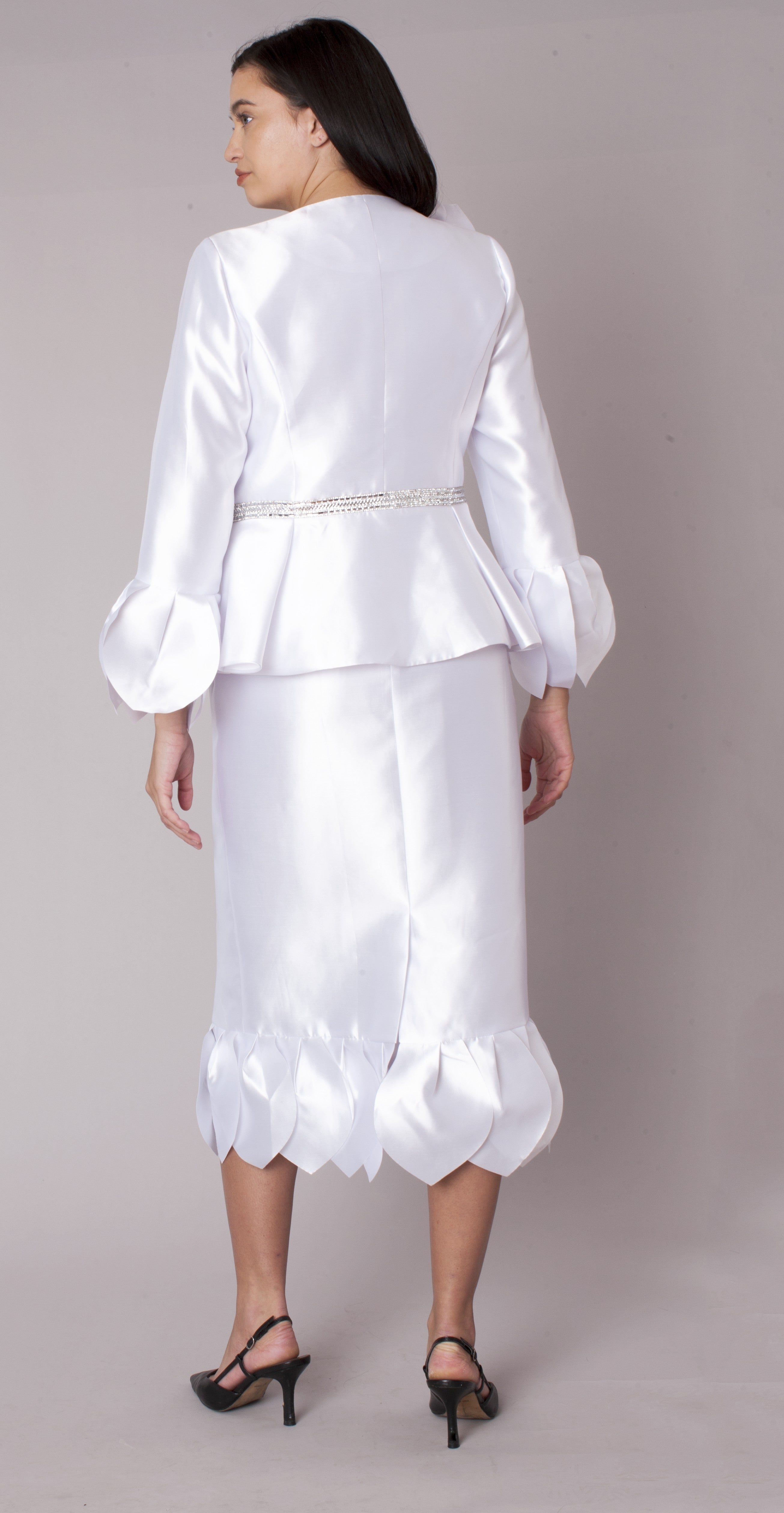 Elegant Dress & Jacket Set with Brooch - 41039