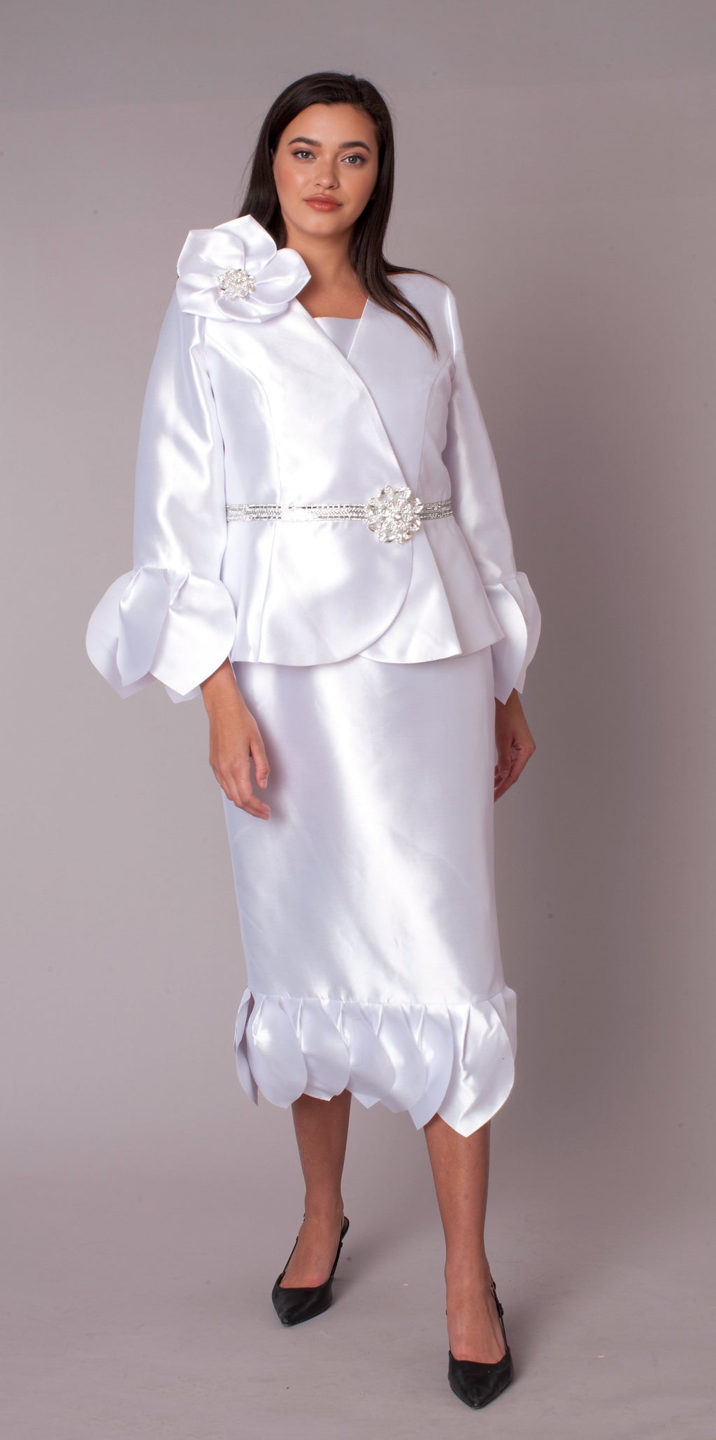 Elegant Dress & Jacket Set with Brooch - 41039