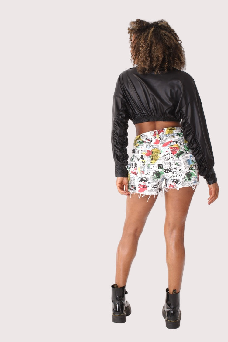 Graffiti-Print Distressed Denim Shorts- 81904
