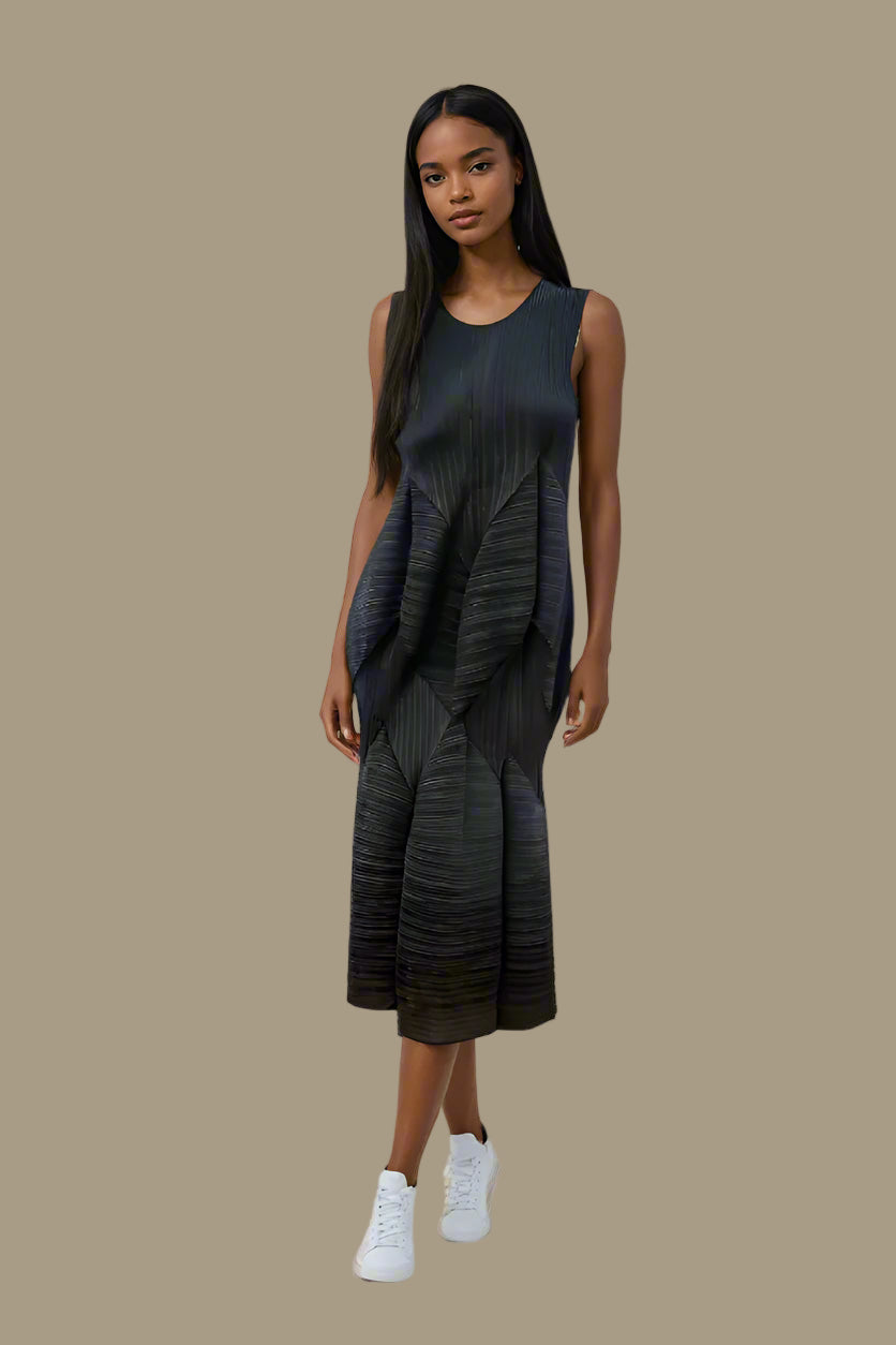 Textured Wave Sleeveless Dress - 82603
