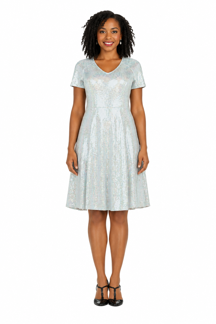 Short Sleeve V-neck Sequins A-line Dress - Plus